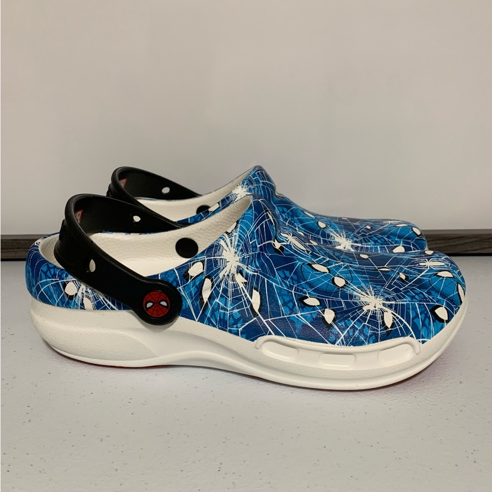 CROCS Marvel Spider-Man Bistro Clog-Size M6/W8 NWT